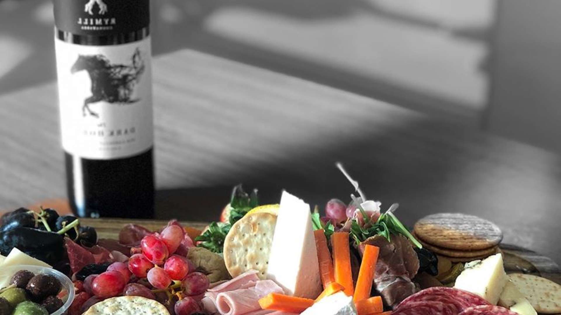 Il Lago Italian Restaurant gourmet selection of mixed salumi and cheese grazing boards